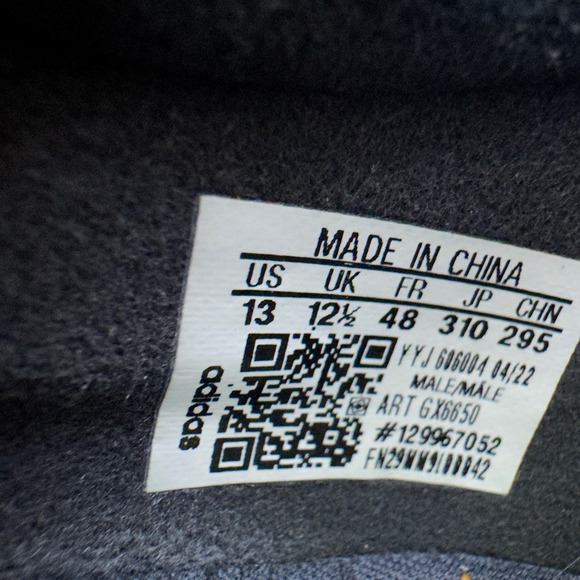 Adidas Men's Yellow Running Shoes - Picture 6 of 8